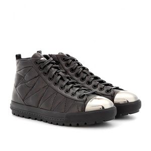 Miu-Miu quilted leather sneakers size 38.5